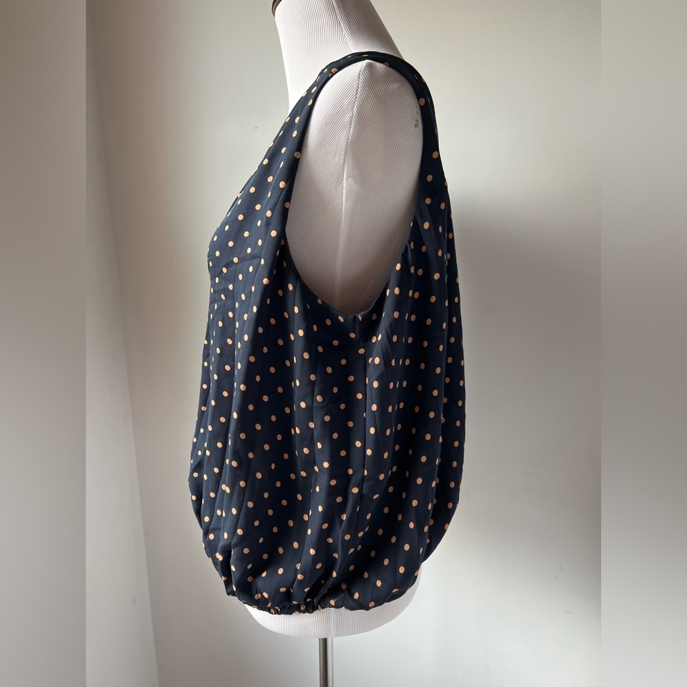 Banana Republic blouse - Picture 2 of 5